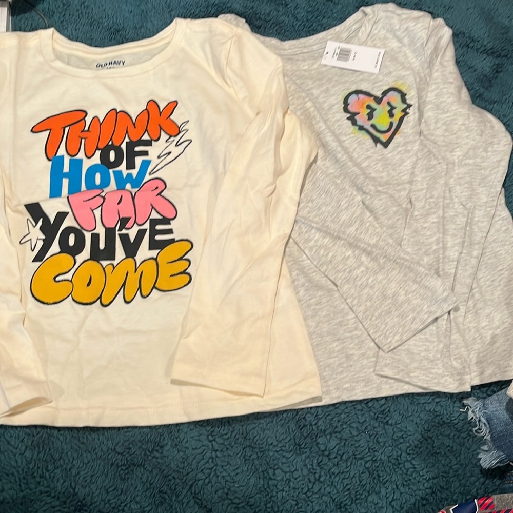 Long sleeve graphic 2 pack